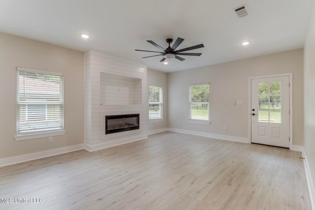 420 Beverly Drive, Biloxi, MS 39530