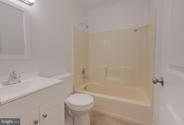 580 EVERGREEN CT, Lusby, MD 20657