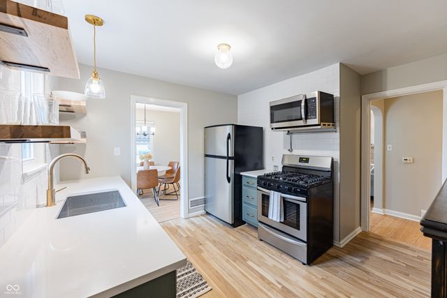 1105 N Irvington Avenue, Indianapolis, IN 46219