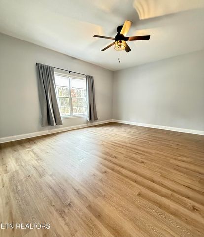 10812 Meriwether Lane, Knoxville, TN 37934