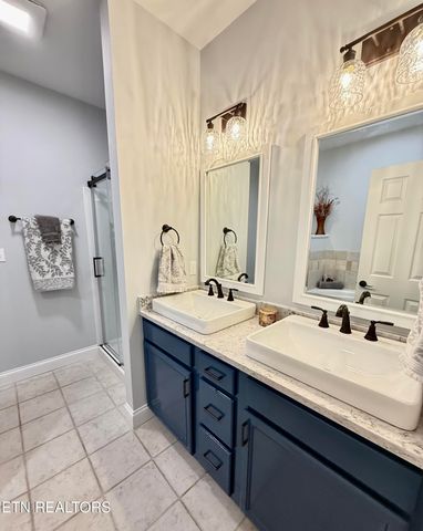 10812 Meriwether Lane, Knoxville, TN 37934