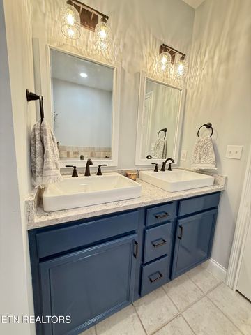 10812 Meriwether Lane, Knoxville, TN 37934