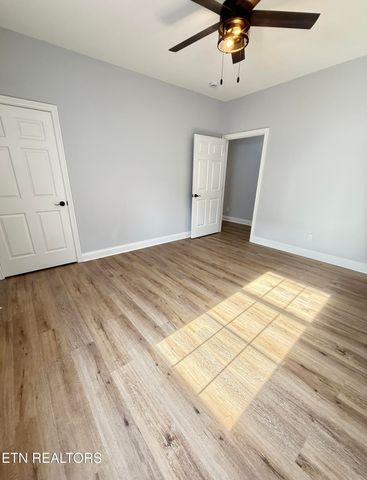 10812 Meriwether Lane, Knoxville, TN 37934