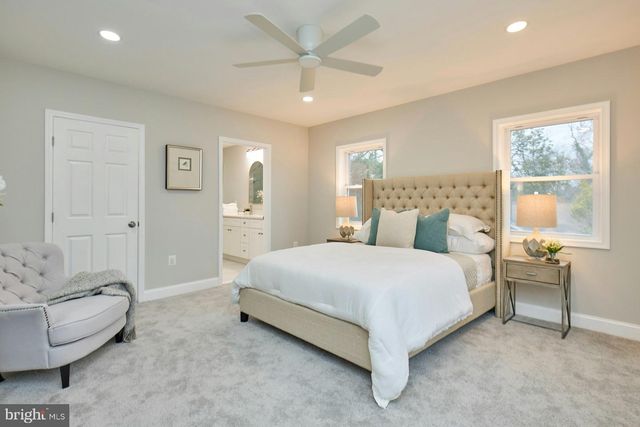 6323 EVERGLADES DR, Alexandria, VA 22312