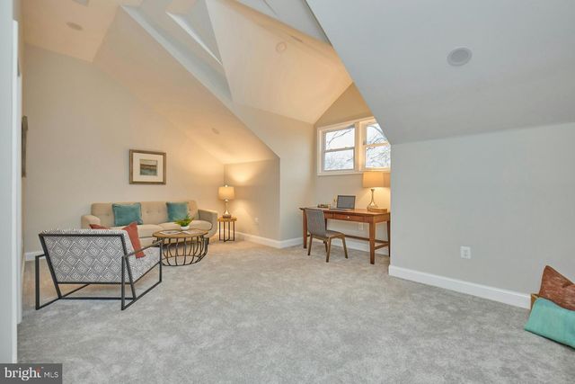 6323 EVERGLADES DR, Alexandria, VA 22312