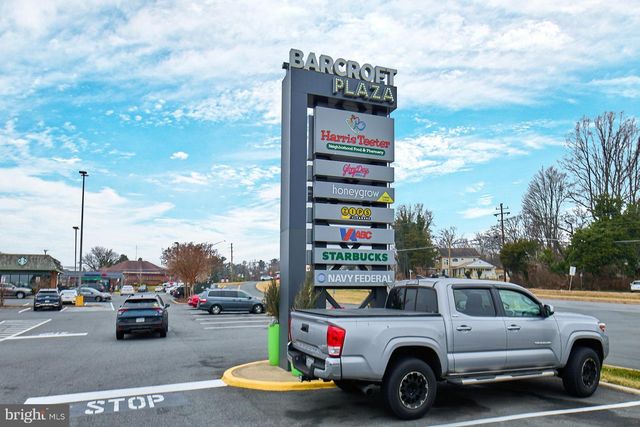 6323 EVERGLADES DR, Alexandria, VA 22312