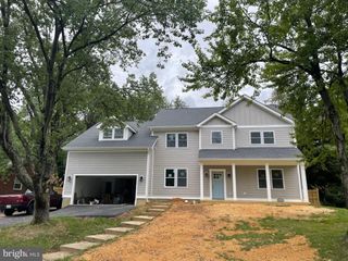 6323 EVERGLADES DR, Alexandria, VA 22312