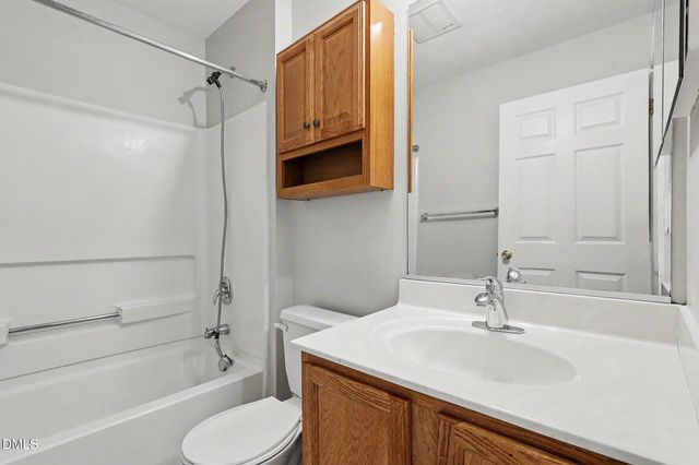 8600 Neuse Landing Lane, Raleigh, NC 27616