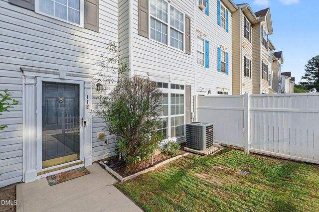 8600 Neuse Landing Lane, Raleigh, NC 27616