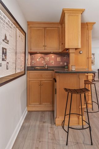 7 Redman Street, Hampton, NH 03842