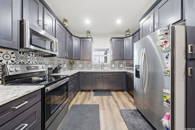 754 Delmar St, San Antonio, TX 78210