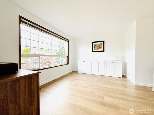 5824 111th Place SW, Mukilteo, WA 98275