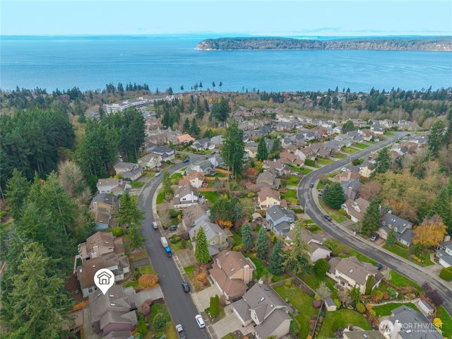 5824 111th Place SW, Mukilteo, WA 98275