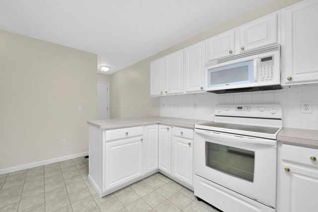 5135 Country Place Lane, Plain City, OH 43064
