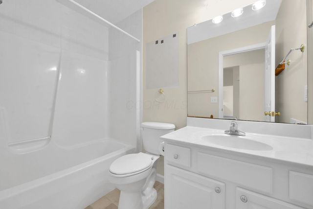 5135 Country Place Lane, Plain City, OH 43064
