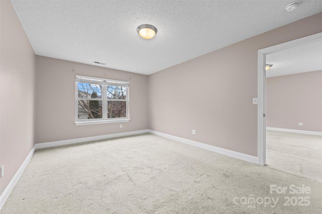 234 Wash Creek Drive F, Hendersonville, NC 28739