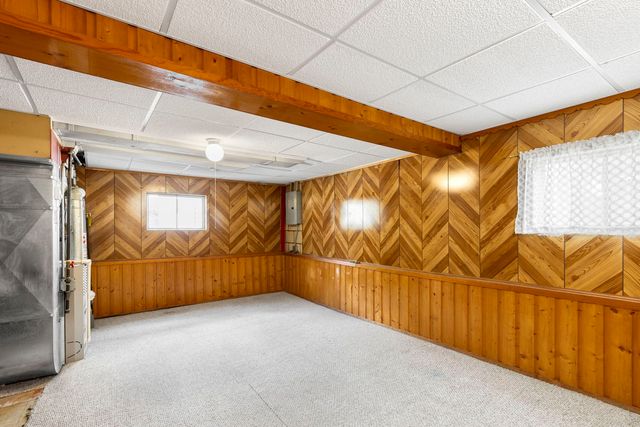 8639 Plainfield Road, Lyons, IL 60534