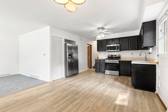 8639 Plainfield Road, Lyons, IL 60534