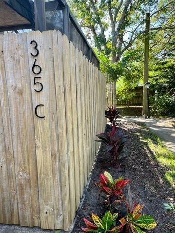 365 S Waverly Place, Vero Beach, FL 32960