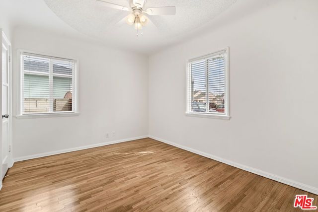 7869 Croydon Avenue, Los Angeles, CA 90045