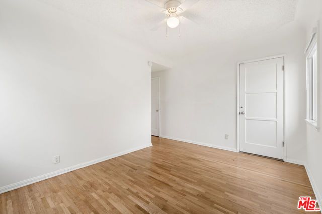7869 Croydon Avenue, Los Angeles, CA 90045