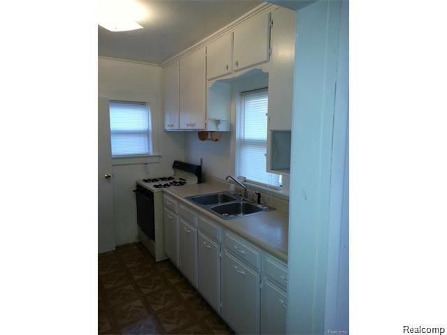 2433 Pennsylvania Avenue, Flint, MI 48506