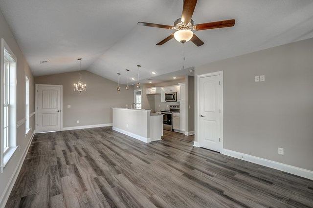 1272 Blue Moon Dr., Loris, SC 29569