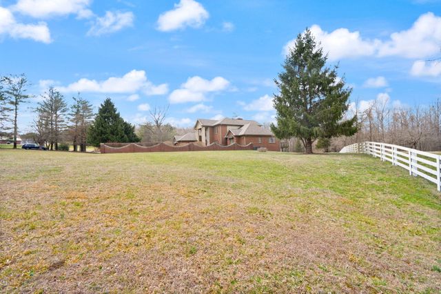 491 Pumphouse Road, Somerset, KY 42503