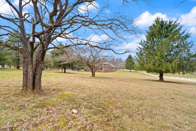 491 Pumphouse Road, Somerset, KY 42503