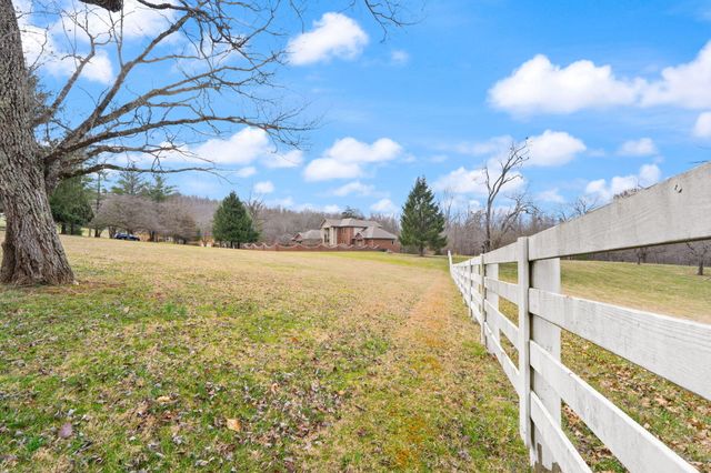 491 Pumphouse Road, Somerset, KY 42503