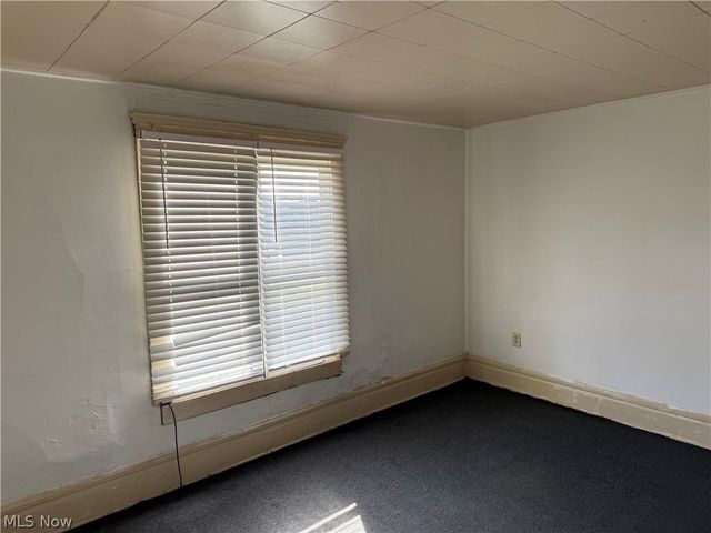 70 S Adams Street, Akron, OH 44304