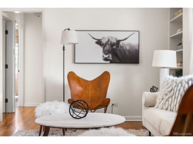 3425 E Nielsen Ln, Denver, CO 80210