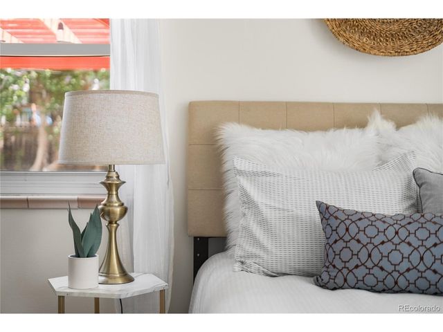 3425 E Nielsen Ln, Denver, CO 80210