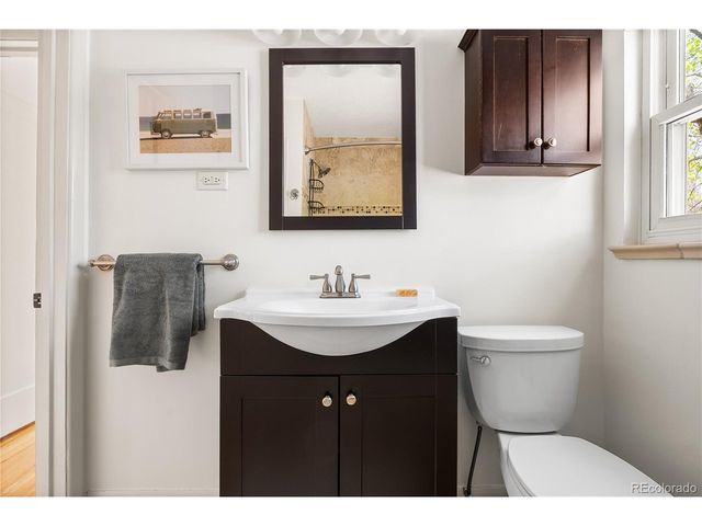 3425 E Nielsen Ln, Denver, CO 80210