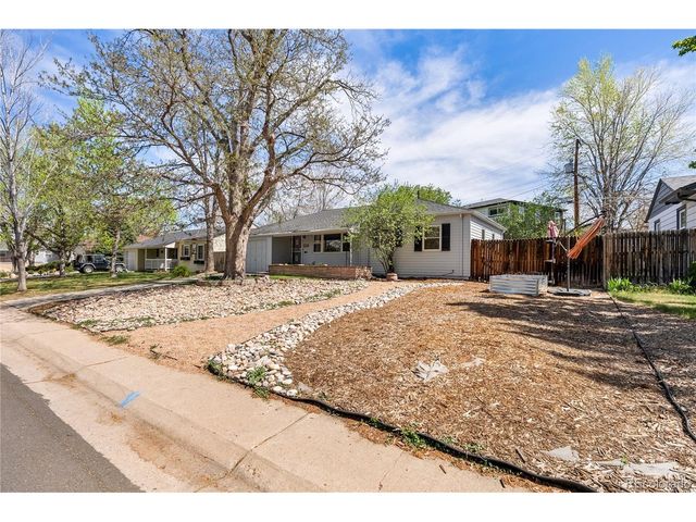 3425 E Nielsen Ln, Denver, CO 80210