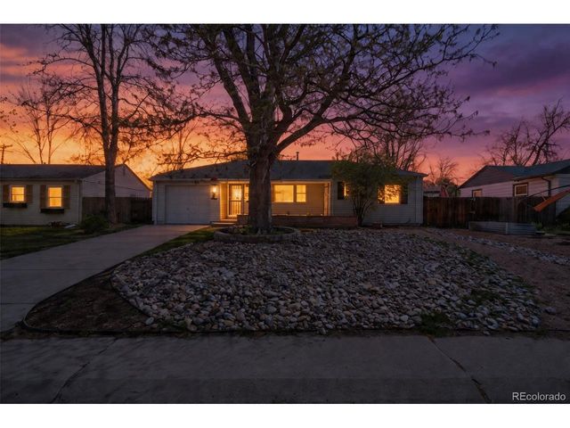 3425 E Nielsen Ln, Denver, CO 80210