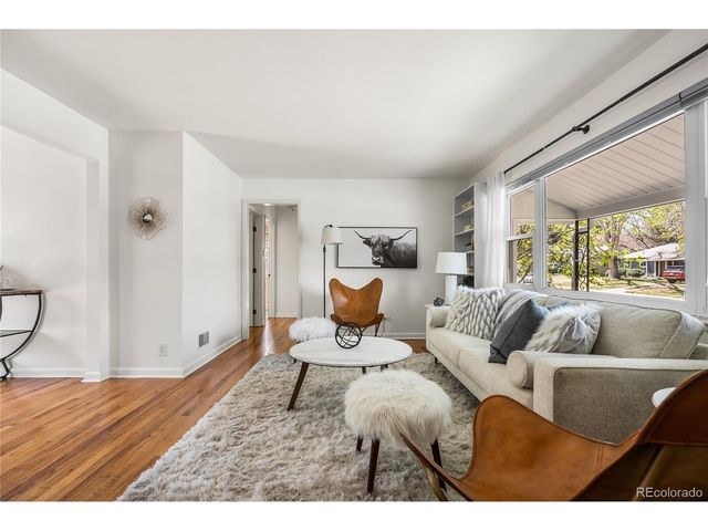 3425 E Nielsen Ln, Denver, CO 80210