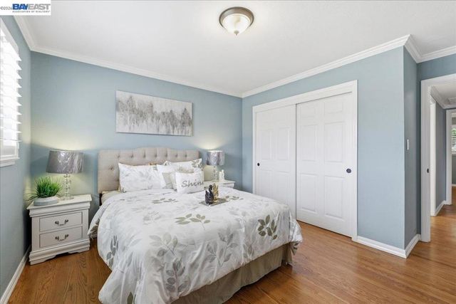 4374 Eggers Dr, Fremont, CA 94536