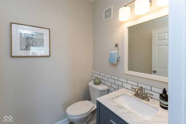 1080 Falcon Ridge, Carmel, IN 46280