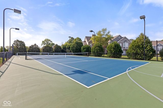 1080 Falcon Ridge, Carmel, IN 46280