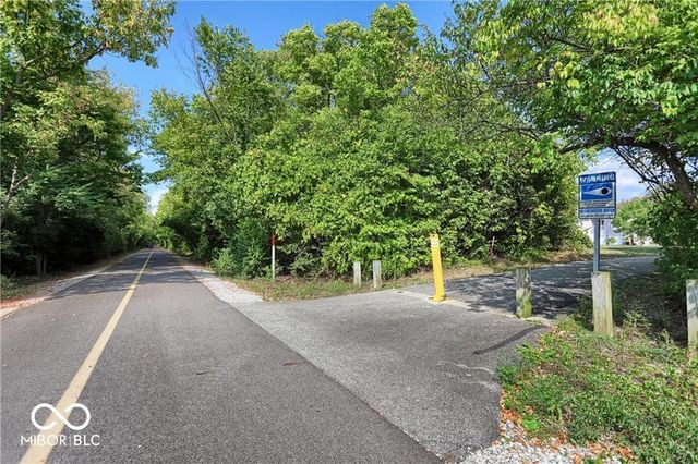 1080 Falcon Ridge, Carmel, IN 46280