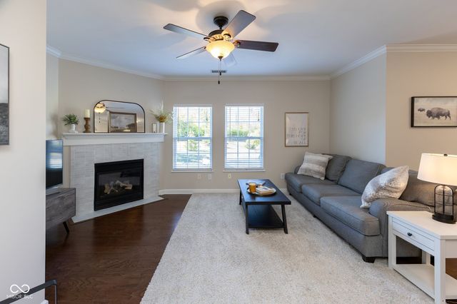 1080 Falcon Ridge, Carmel, IN 46280