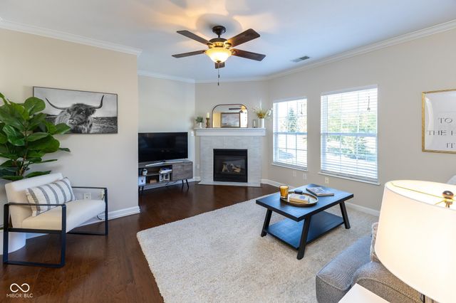 1080 Falcon Ridge, Carmel, IN 46280