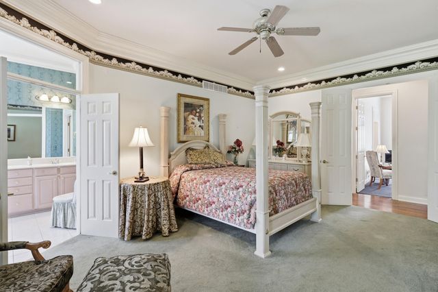 4117 John Alden Lane, Lexington, KY 40504