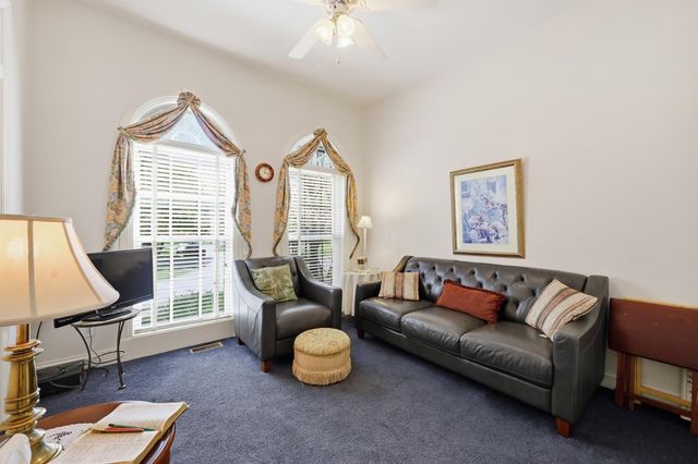 4117 John Alden Lane, Lexington, KY 40504