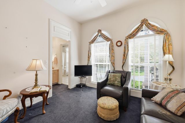 4117 John Alden Lane, Lexington, KY 40504