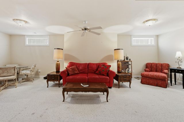 4117 John Alden Lane, Lexington, KY 40504