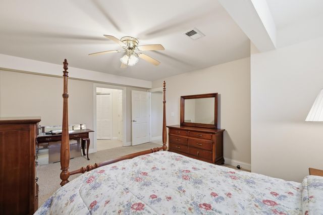 4117 John Alden Lane, Lexington, KY 40504