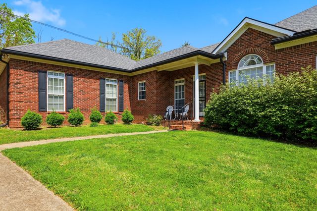 4117 John Alden Lane, Lexington, KY 40504