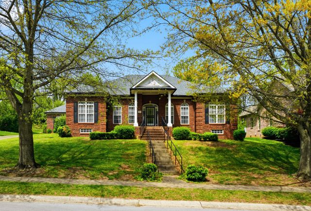 4117 John Alden Lane, Lexington, KY 40504